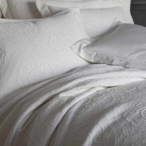 King Charles Matelassé Bedcover - White